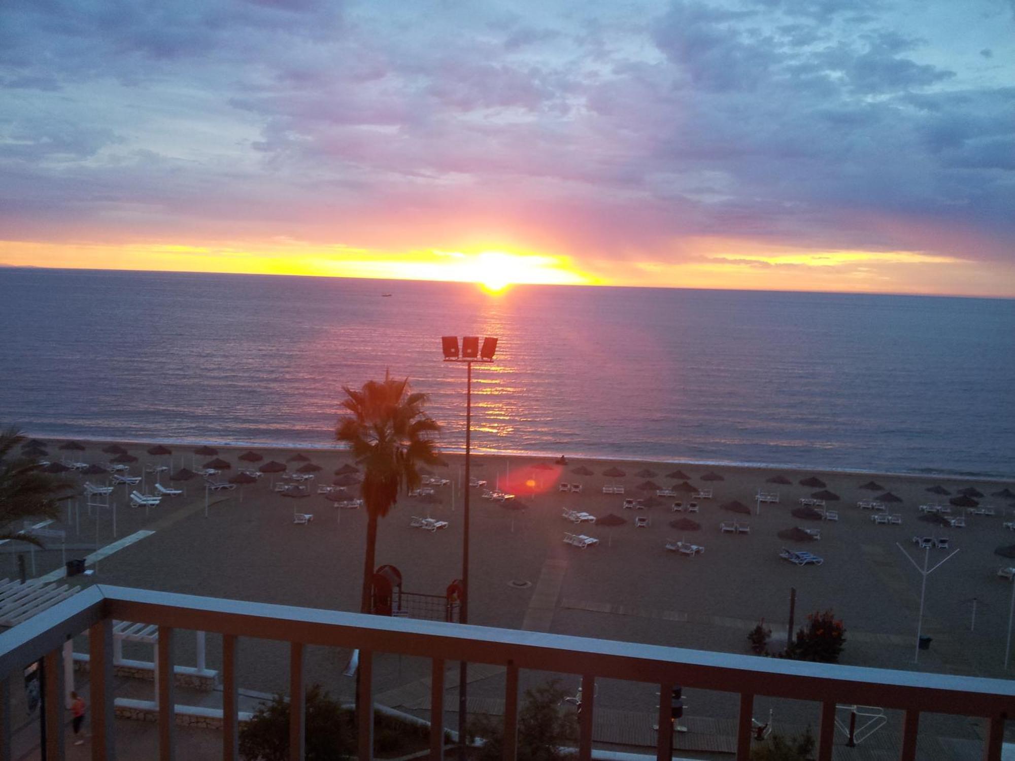 Fuengirola Playa Carina Apartment Exterior photo